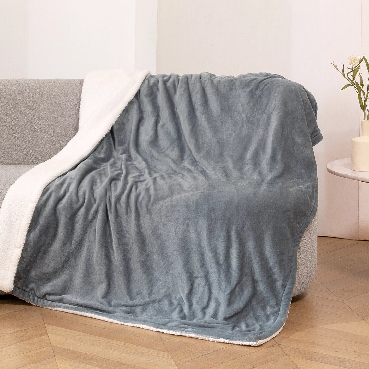 50" X 60" Electric Throw Blanket with 6 Heating Levels & 1-5H Auto-Off, Machine Washable Flannel & Sherpa, Gray & White